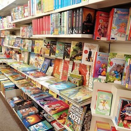 Kinderbücher bei Spielwaren Bannert in Wien