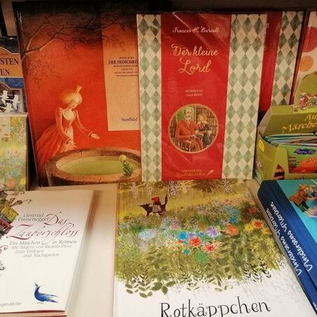 Kinderbücher bei Spielwaren Bannert in Wien