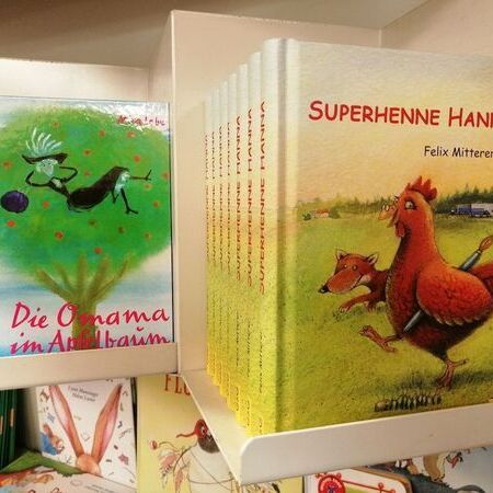 Kinderbücher bei Spielwaren Bannert in Wien