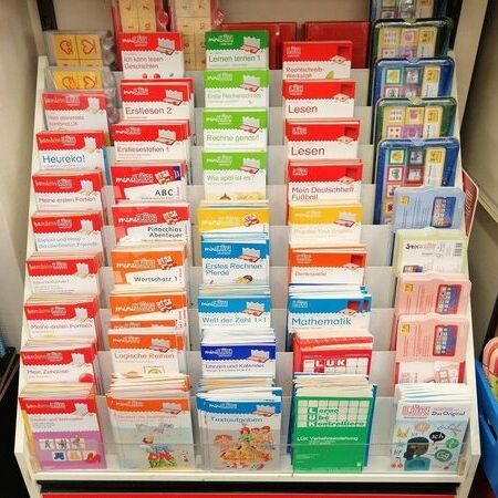 Kinderbücher bei Spielwaren Bannert in Wien