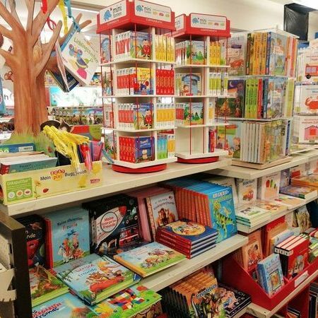 Kinderbücher bei Spielwaren Bannert in Wien