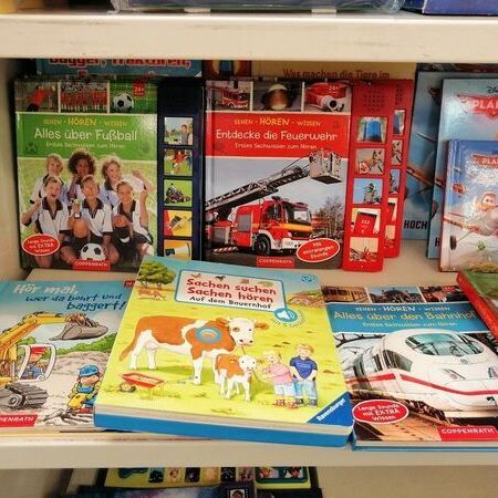 Kinderbücher bei Spielwaren Bannert in Wien