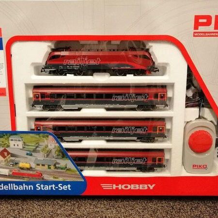 Piko H0 Startpackungen