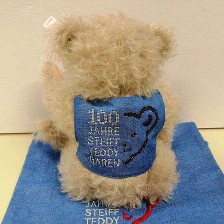 Steiff-Sondereditionen mit Zertifikat