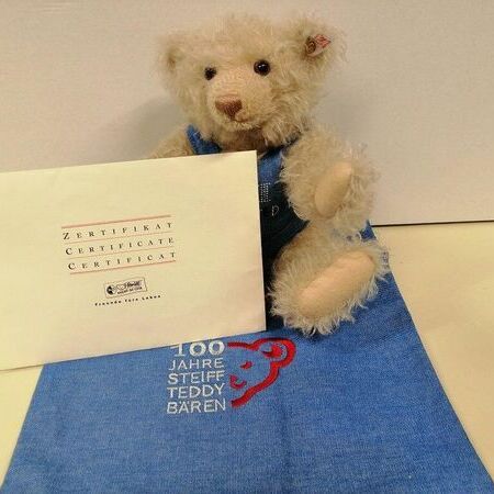 Steiff-Sondereditionen mit Zertifikat