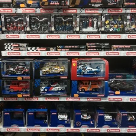 Carrera - Rennbahnen und RC Fahrzeuge!