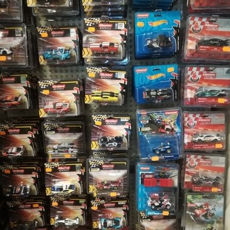 Carrera - Rennbahnen und RC Fahrzeuge!